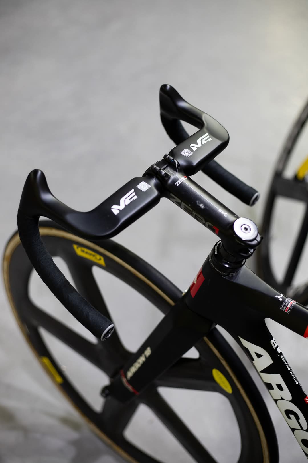 Cintre piste carbone AERO MF - MF Carbon Cycles